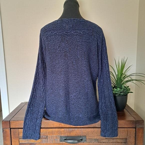 St. John's Bay Knit Sweater Women's Size Medium Blue Black Cable Acrylic Top - Picture 3 of 13